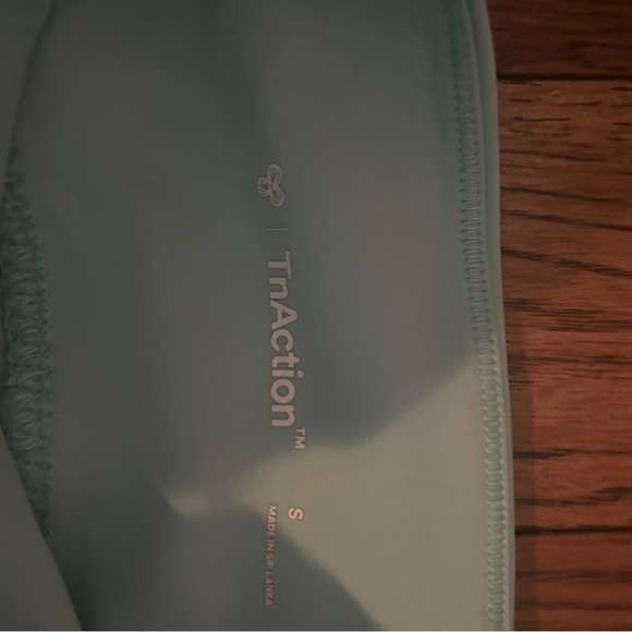 Aritzia light blue leggings - Picture 3 of 3